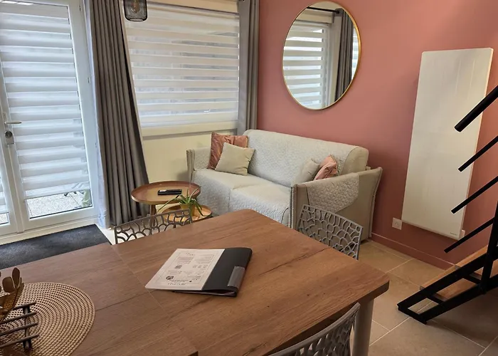 Daire Le Nid Montois, 50m De La De La Baigneuse *